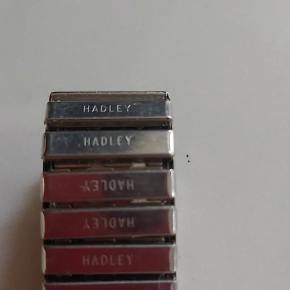 Omega Gold Quartz Watch - Picture 6 of 15